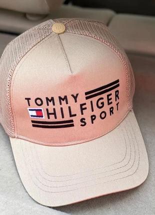 Бейсболка tommy hilfiger1 фото