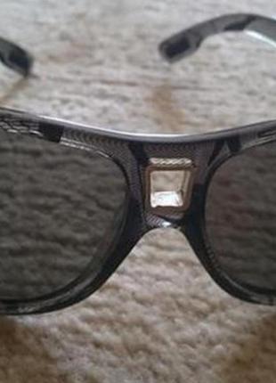 Оригїнальні сонцезахисні окуляри polaroid furore в оригінальній оправі. .1 фото