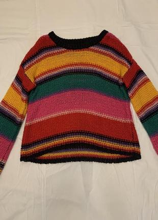 Вязаный радужный свитер