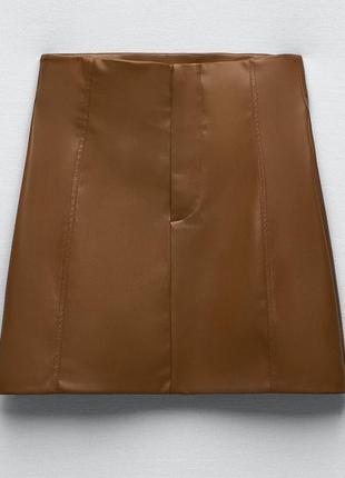 Спідниця міні зі штучної шкіри zara / xs