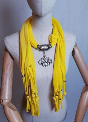 Шарф с декором