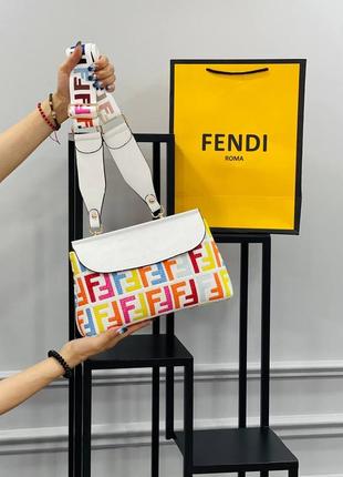 Сумка белая женская в стиле fendi сумка маленькая фенди клатч кросс-боди