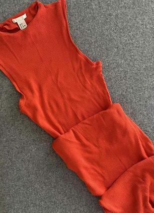 Красивое платье длинное в рубчик красное вискоза  м10