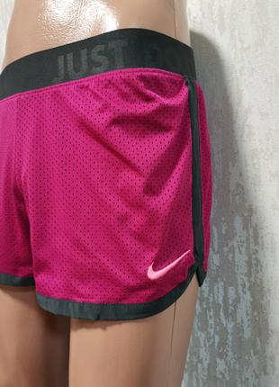 Nike женские шорты