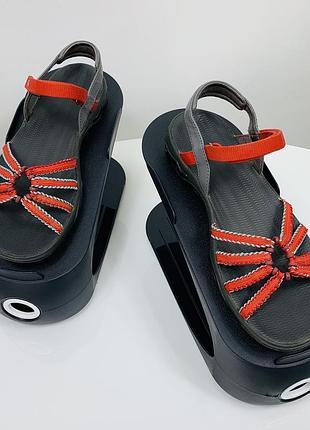 Сандалі teva 2