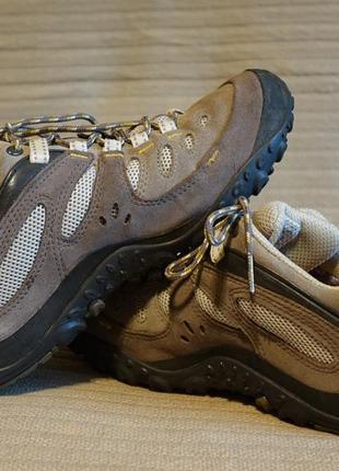 Фірмові кросівки merrell continuum gore-tex vibram sole hiking shoes 40 р.