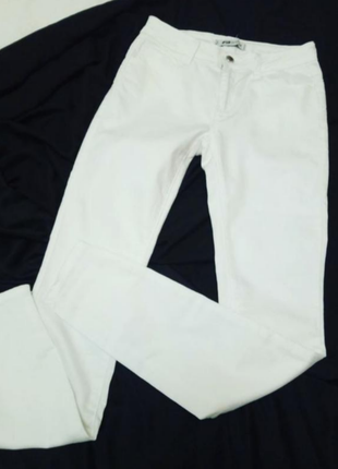 Белые джинсы летние джинсы2 фото