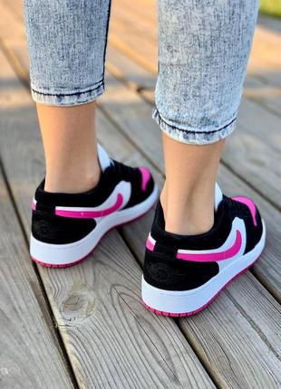 Nike air jordan retro 1 low pink black white / жіночі кросівки найк аїр джордан4 фото