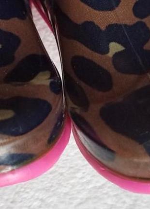 Яркие леопардовые резиновые сапоги, 18см стелька.4 фото