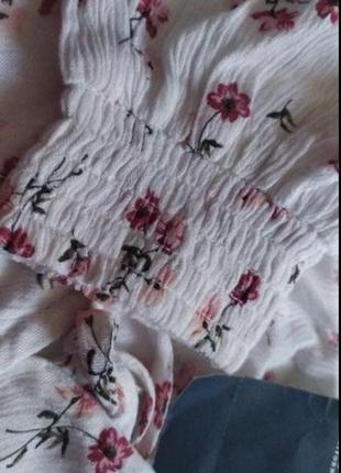 Шикарная фирменная блузка  на запах в цветы4 фото