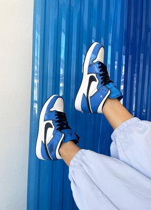 Кроссовки женские nike air jordan 1 retro “signal blue”
 кросівки жіночі найк7 фото