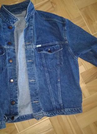 Идеальная джинсовая куртка цвета индиго (xl) италия1 фото