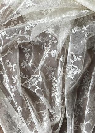 Кружево, отрез .кружевное полотно. франция.