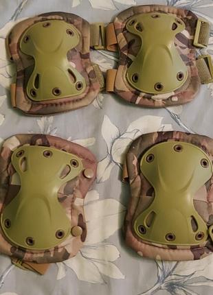 Налокітники і наколіники