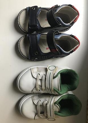 Дитяче взуття