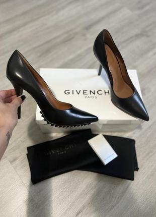 Туфлі givenchy оригінал!