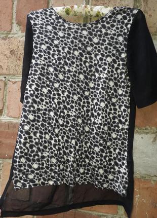 Стильна блуза з прозорою спинкою