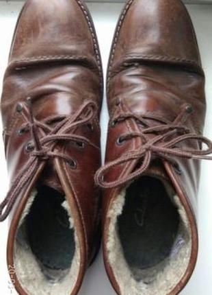 Зимние мужские ботинки clarks, (45 р.) б/у. цвет: коричневый. длина стельки 29,5-30 см.5 фото