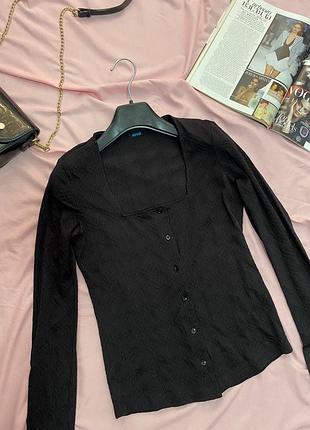 Кофтинка с квадратним вирізом and😍