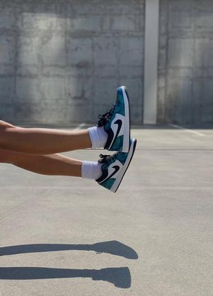 Жіночі кросівки найк аїр джордан / nike air jordan8 фото