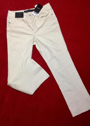 Базові бриджі, капрі, джинси світло-бежеві