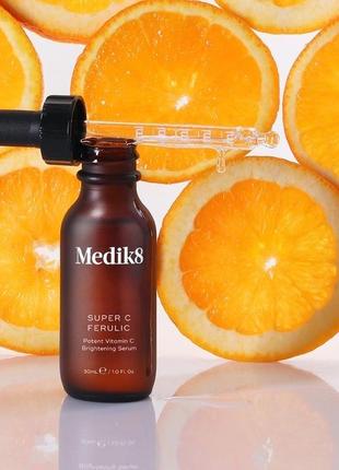 Super c ferulic medik8 потужна антиоксидантна сироватка з вітаміном с1 фото