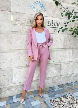 Костюм є в 7-ми кольорах