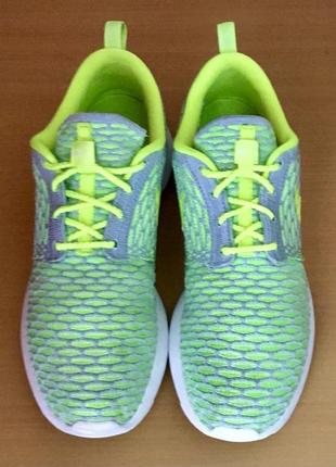 Кросовки nike просто шикарні 2