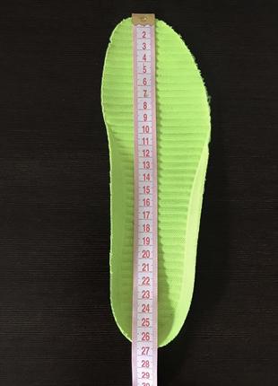 Кросовки nike просто шикарні 10