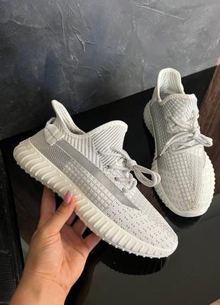 Кросівки yeezy 350 чоловічі2 фото