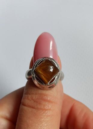 Серебряное кольцо с натуральным тигровым глазом.6 фото