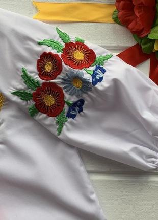 Сорочка вишиванка для дівчинки в квіти2 фото