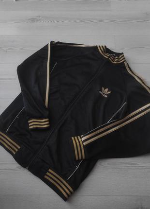 Олімпійка adidas