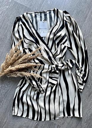 Сукня-комбінезон