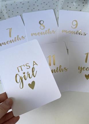 Карточки для фотосессии новорожденных в золоте. карточки для фото 12 месяцев. карточки по месяцам7 фото
