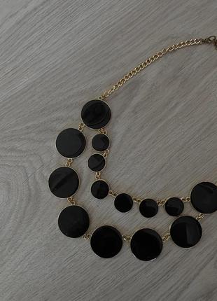 Красиве кольє у ідеальному стані.