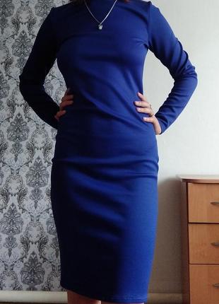 Синее обтягивающие платье1 фото
