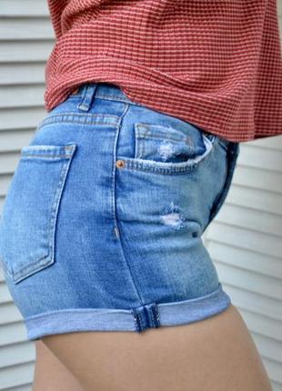 Шорты bershka в отличном 3