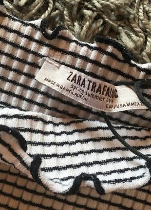 Актуальний топ zara