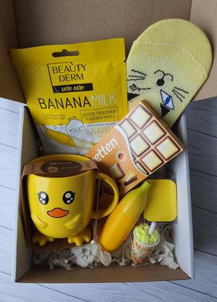 Подарункові бокси