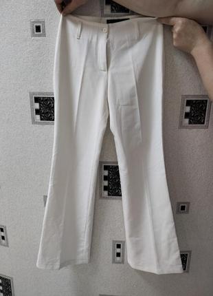 Жіночі штани кльош