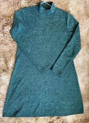 Зелена трикотажна сукня