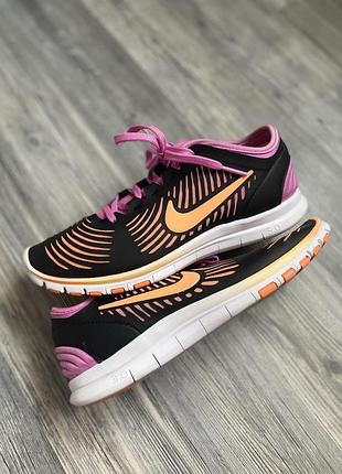 Кросівки nike