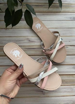 Шльопкт шльопнці англія