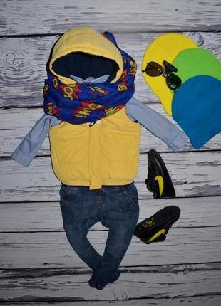 Обалденно яркая модная фирменная теплая жилетка жилет мальчику 12 - 18 месяцев 80 - 86 см dude