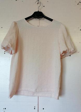 Топ блуза футболка з фактурної тканини з пишним рукавом красиві прикраси з перлів у вигляді квіток т5 фото