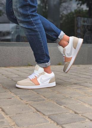 Nike air jordan retro 1 low beige white жіночі кросівки найк аїр джордан