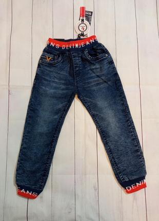 Зручні джоггери на зріст 104-110 угорщина seagull.