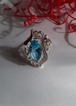 🫧 18 размер кольцо серебро с золотом фианит голубой3 фото