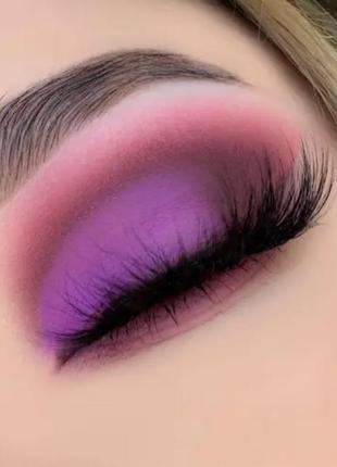 Палетка тіней violet voss violet sunset eye shadow and pressed pigment palette5 фото